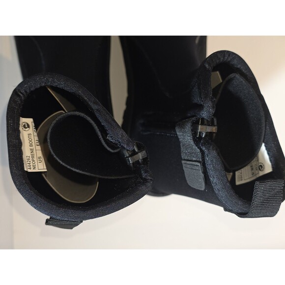 Disney Christmas 2025 Lil Rin Rin Plush Badge Red New